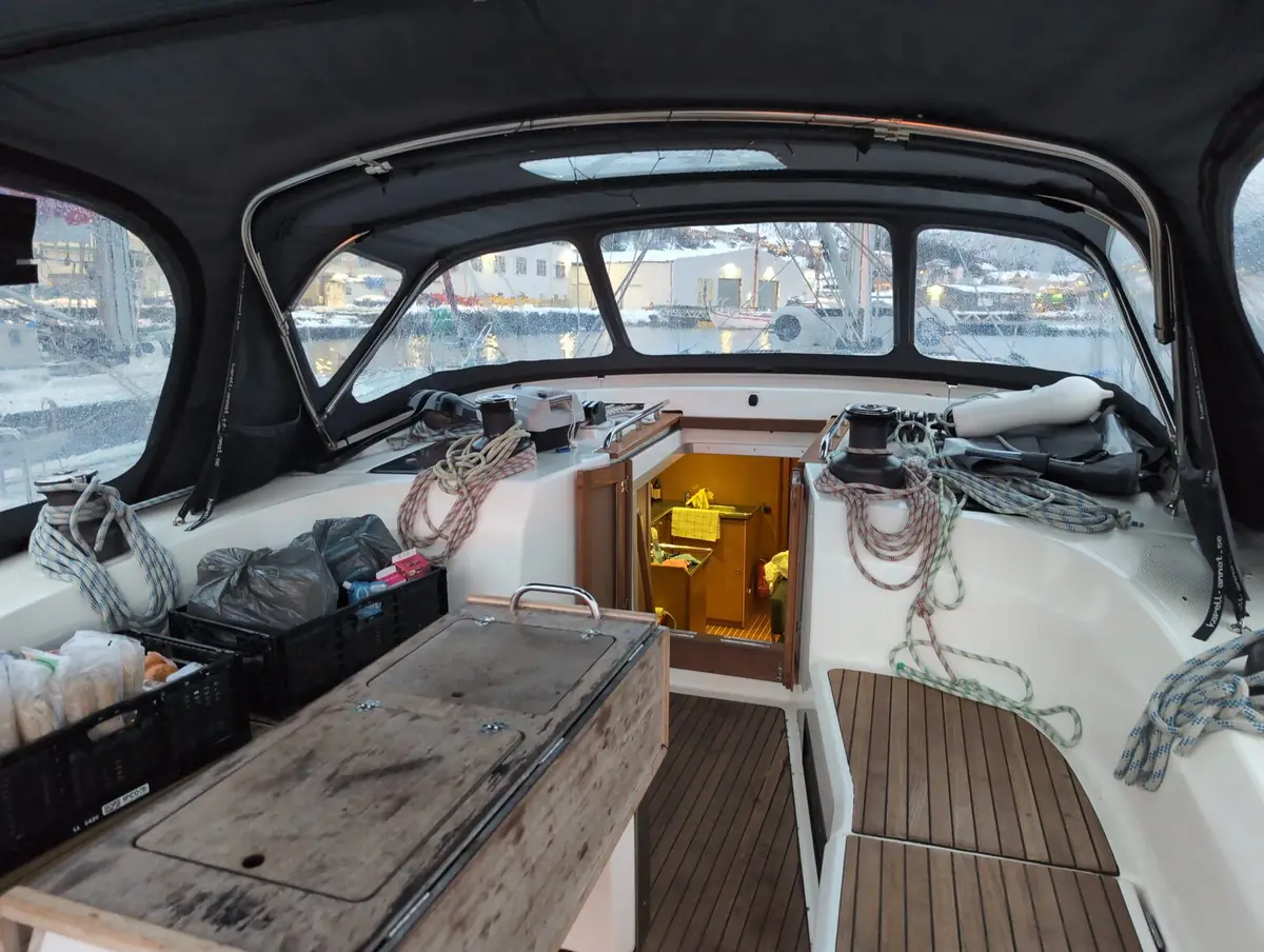 The cockpit and companionway of a modern cruising yacht